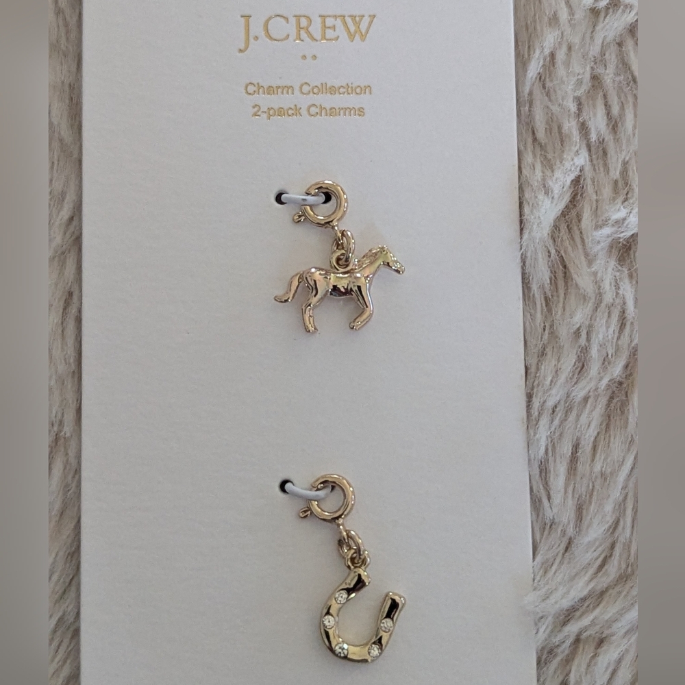 NWT J. CREW 2 CHARMS GOLD NECKLACE BRACELET HORSE AND HORSESHOE WITH STONES 🐎🧲